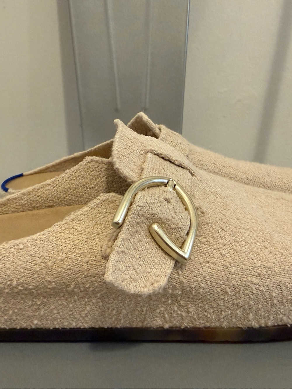 Rothy’s Buckle Clog in Honeybun Boucle - Picture 3 of 7